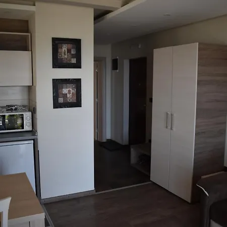 G1 U Milmari Kompleksu - Lägenhet Kopaonik