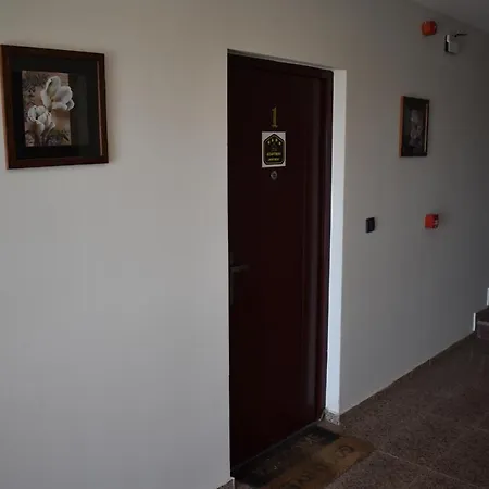 G1 U Milmari Kompleksu - Lägenhet *