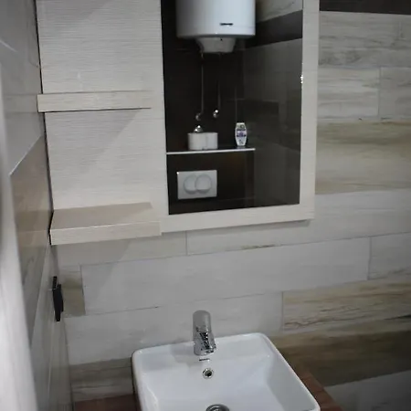 Lägenhet G1 U Milmari Kompleksu - *