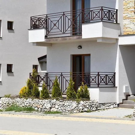 Lägenhet G1 U Milmari Kompleksu - *