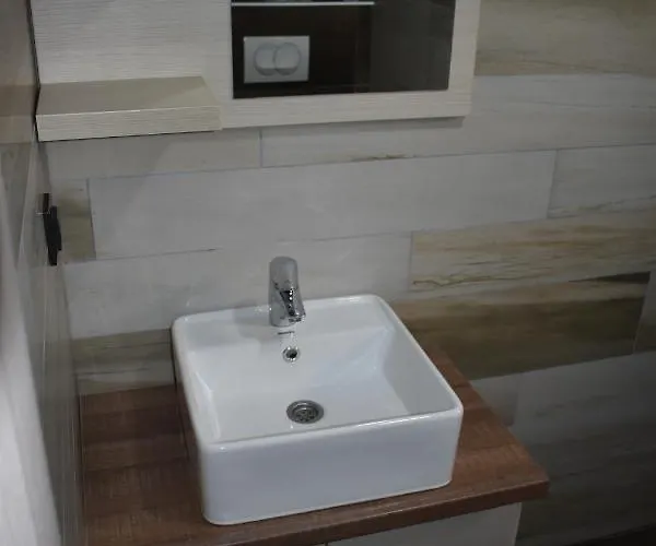 G1 U Milmari Kompleksu - Апартаменты *